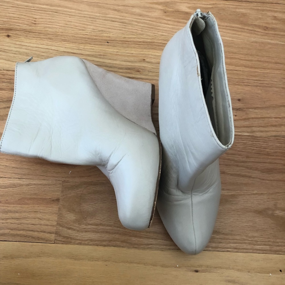 Tan Leather Heels